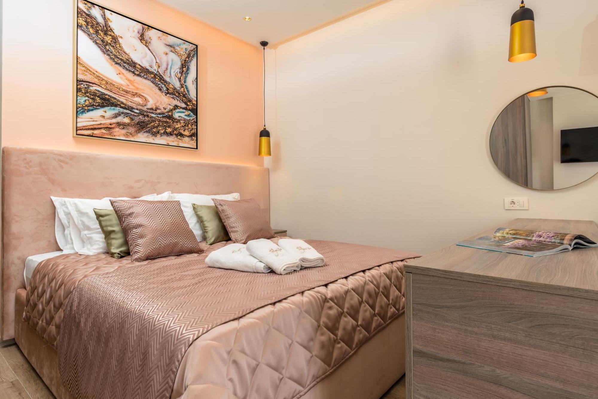 Hotel Vila Hedonija Herceg Novi Kültér fotó